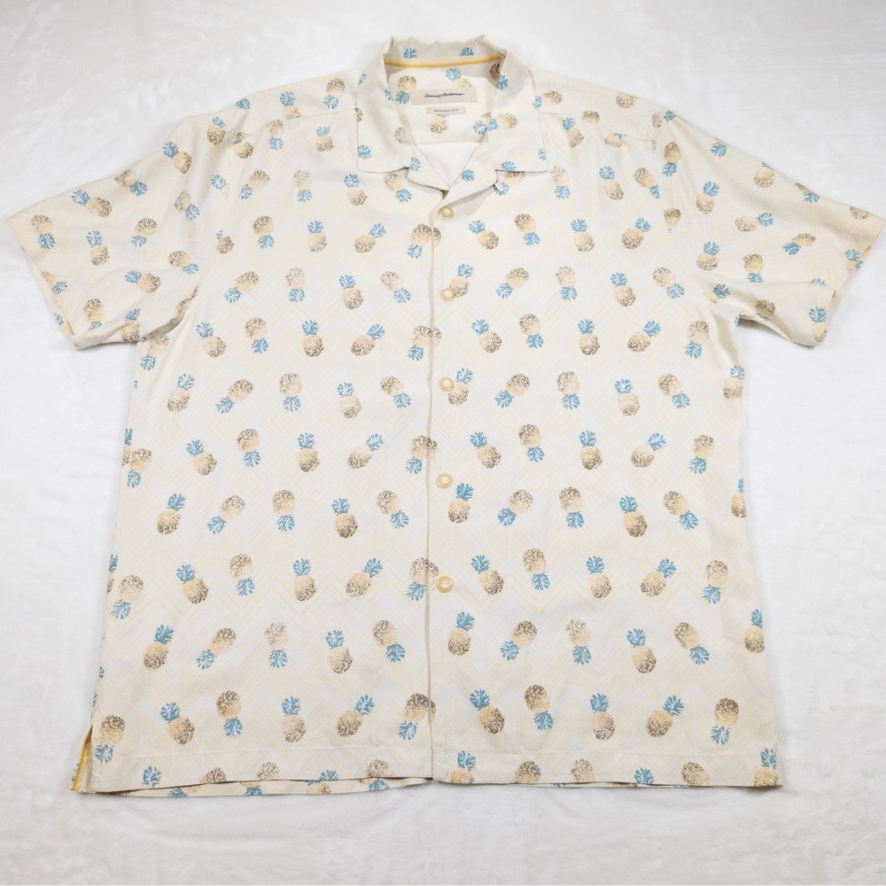 Tommy Bahama 100% Silk Camp Shirt Mens L Original Fit Short-Sleeve Button Up
